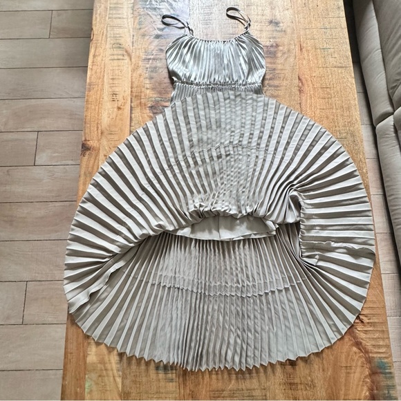 NWOT Allsaints Silvi Metalic Cream Champagne Plated Dress Size XS - Picture 6 of 17